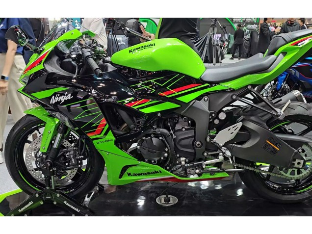2023-2025 Kawasaki ZX6R Motorcycle Fairings - Green Black Canada