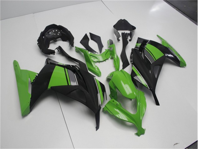 Green Black 2013-2016 Kawasaki EX300 Motorcycle Fairing Green Black 2013-2016 Kawasaki EX300 Motorcycle Fairing