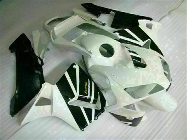 White 2003-2004 Honda CBR600RR Motorbike Fairings & Bodywork White 2003-2004 Honda CBR600RR Motorbike Fairings & Bodywork
